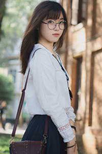 老严家的女儿不愁嫁